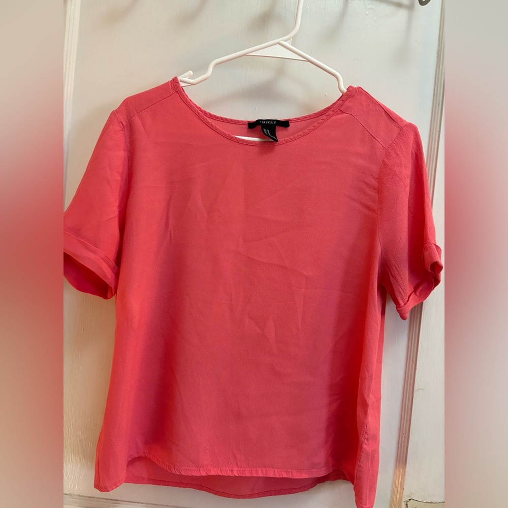 Pink Forever 21 short sleeved top size medium
